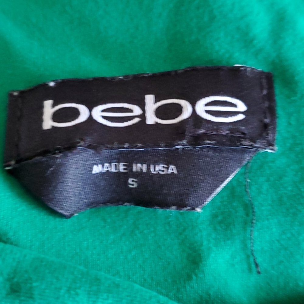 Green strapless dress